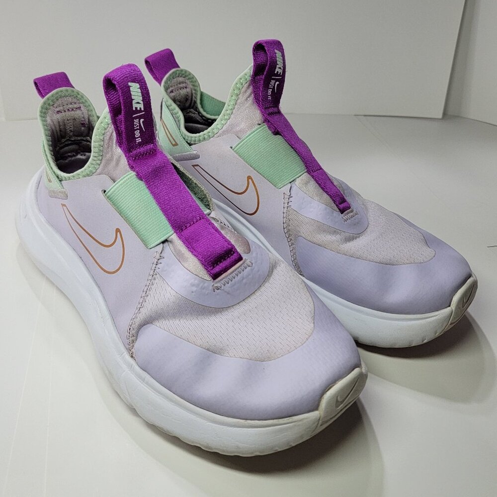 Nike Flex Plus Youth Size 5 Running Shoes - Violet / White / Mint / Copper
